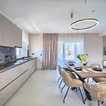 Franc Apartment