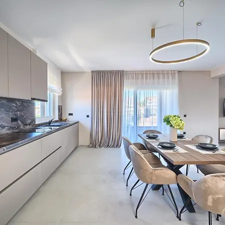 Franc Apartment