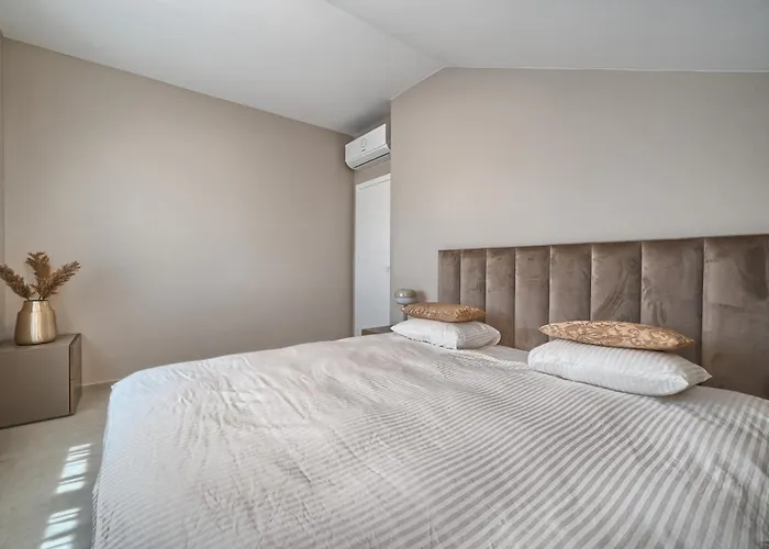 Franc Apartment Primosten